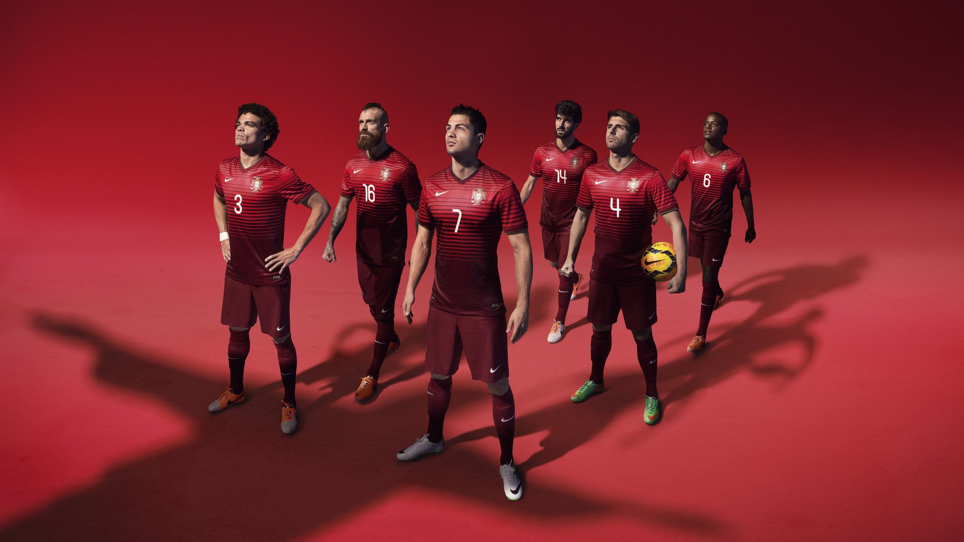 青少年足球家长干预问题普遍,对青少年足球训练的几点心得体会